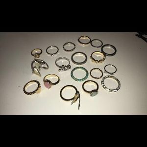 bundle of 19 brand new rings